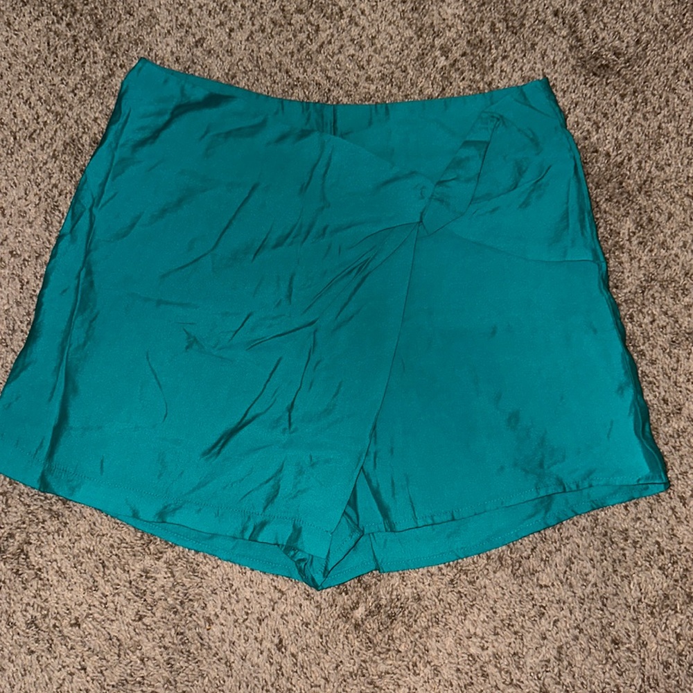 Boutique Skort
